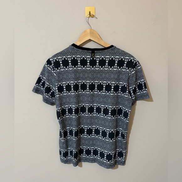 Men’s Small Dr. Martens AirWair Black & White Patterned Cotton Short Sleeve Tee - Picture 6 of 6